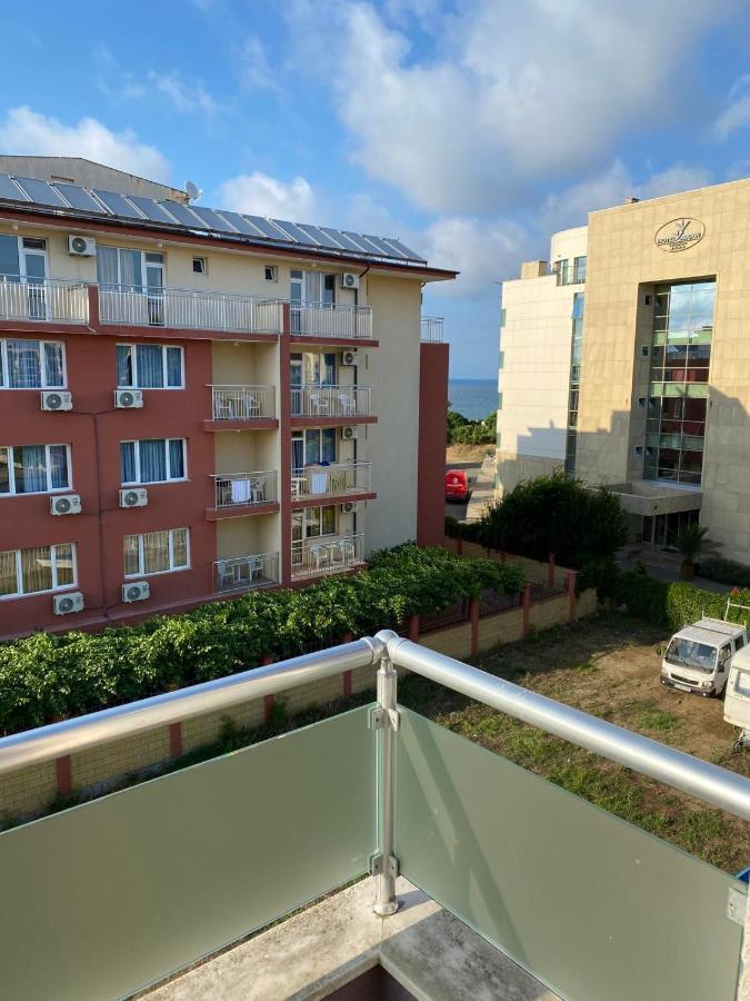 Дом Нептун Πριμόρσκο Εξωτερικό φωτογραφία