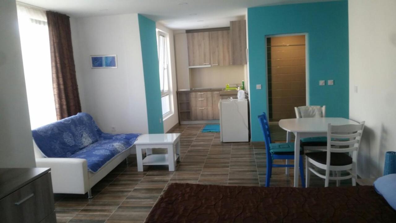 Дом Нептун Πριμόρσκο Εξωτερικό φωτογραφία